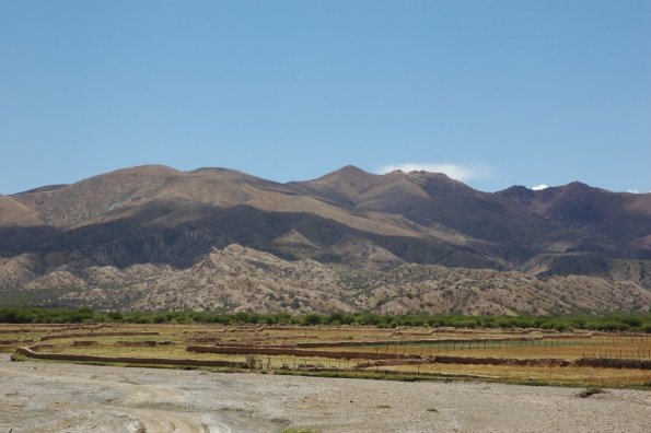 Kalnai pakeliui i Tupiza, Bolivijoj