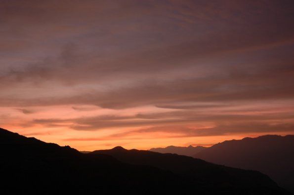 Dangus vakare, Colca